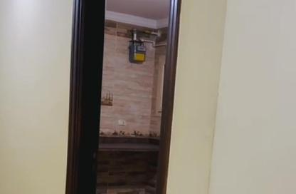 Apartment - 4 Bedrooms - 2 Bathrooms for sale in Abd Al Aziz Talaat St. - 6th Zone - Nasr City - Cairo