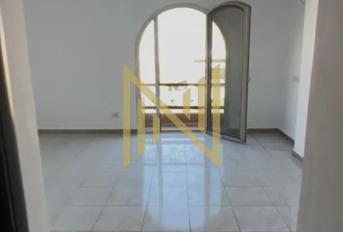 114614944 - Property Image 2