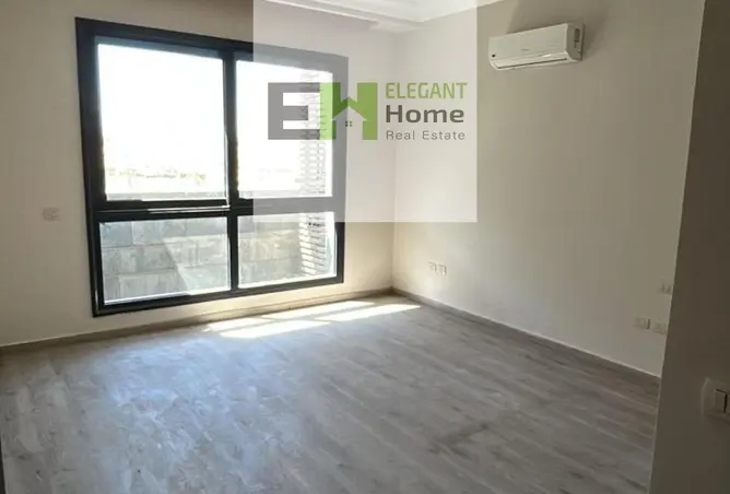 111877010 - Property Image 3