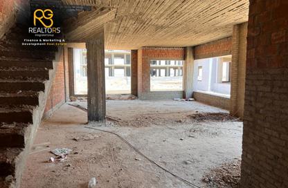 Townhouse - 4 Bedrooms - 4 Bathrooms for sale in Sun Capital - Fayoum Desert road - 6 October City - Giza