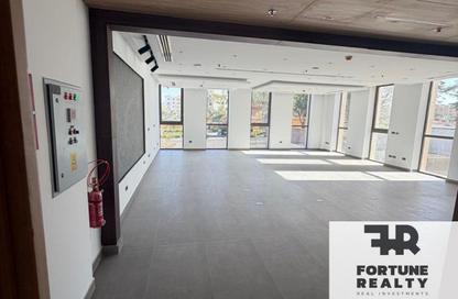 Office Space - Studio - 1 Bathroom for rent in Mivida - 5th Settlement Compounds - The 5th Settlement - New Cairo City - Cairo