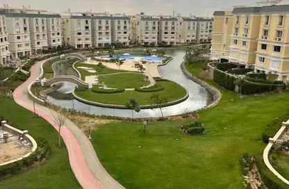 Apartment - 4 Bedrooms - 4 Bathrooms for sale in Mountain View Hyde Park - 5th Settlement Compounds - The 5th Settlement - New Cairo City - Cairo