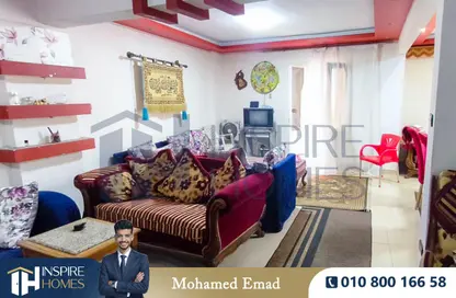 Apartment - 2 Bedrooms - 1 Bathroom for rent in Khalil Hamada St. - Miami - Hay Awal El Montazah - Alexandria