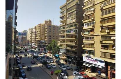 محل تجاري - استوديو - 2 حمامات للبيع في شارع لبنان - المهندسين - الجيزة