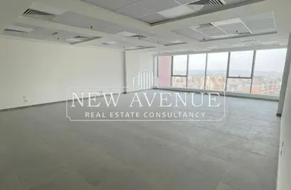 Office Space - 4 Bedrooms - 1 Bathroom for sale in Three Sixty - 5th Settlement Compounds - The 5th Settlement - New Cairo City - Cairo