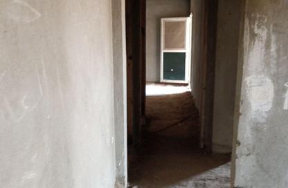 Apartment - 3 Bedrooms - 2 Bathrooms for sale in Abou El Houl - New Cairo City - Cairo