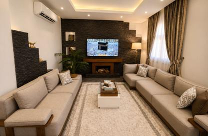 Apartment - 3 Bedrooms - 2 Bathrooms for rent in Al Gezira St. - South Investors Area - New Cairo City - Cairo