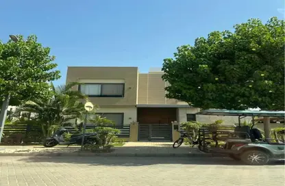 Villa - 6 Bedrooms - 7 Bathrooms for sale in Bamboo Palm Hills - 26th of July Corridor - 6 October City - Giza