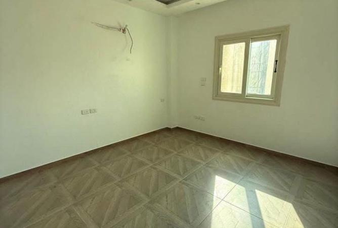 100920410 - Property Image 2