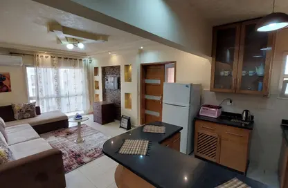 Apartment - 2 Bedrooms - 1 Bathroom for rent in Al Mostakbal - 12th District - Sheikh Zayed City - Giza