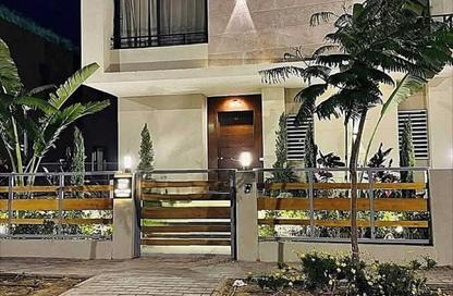 Villa - 4 Bedrooms - 4 Bathrooms for sale in Lake West 3 - Sheikh Zayed Compounds - Sheikh Zayed City - Giza