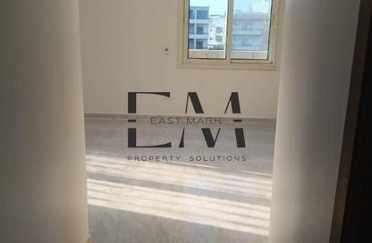 Apartment - 3 Bedrooms - 3 Bathrooms for rent in Zizinia St. - South Investors Area - New Cairo City - Cairo