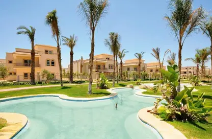 منزل مزدوج - 4 غرف نوم - 4 حمامات للبيع في جرينز - الحي السادس - الشيخ زايد - الجيزة