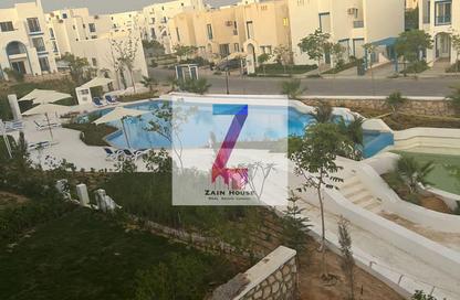 شاليه - 2 غرف نوم - 2 حمامات للايجار في ماونتن فيو راس الحكمة - راس الحكمة - الساحل الشمالي