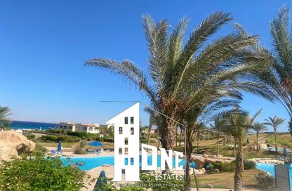 Chalet - 3 - 2 for sale in La Vista 3 - La Vista - Al Ain Al Sokhna - Suez