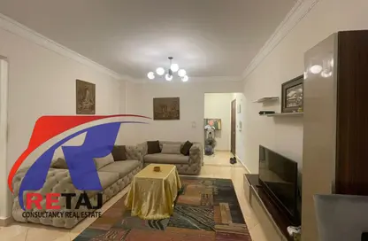 Apartment - 5 Bedrooms - 6 Bathrooms for rent in Gardenia City Compound Nasr City - Zahraa Madinat Nasr - Nasr City - Cairo
