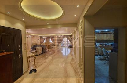 Apartment - 3 Bedrooms - 3 Bathrooms for sale in Beram Al Tunsi St. - Al Narges 1 - Al Narges - New Cairo City - Cairo