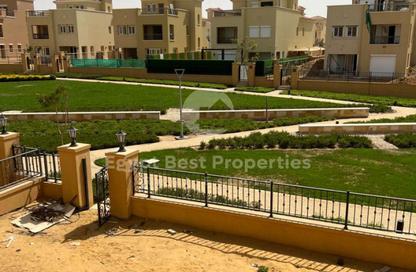 Villa - 3 Bedrooms - 5 Bathrooms for sale in Mivida - 5th Settlement Compounds - The 5th Settlement - New Cairo City - Cairo