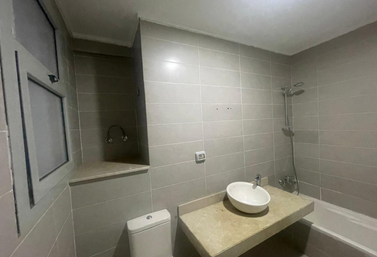 2BR - Apartment In Village Gate In PRIME LOCATED thumbnail