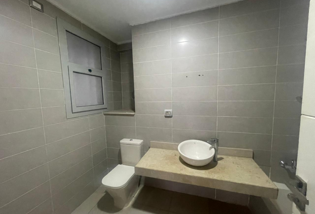 2BR - Apartment In Village Gate In PRIME LOCATED thumbnail