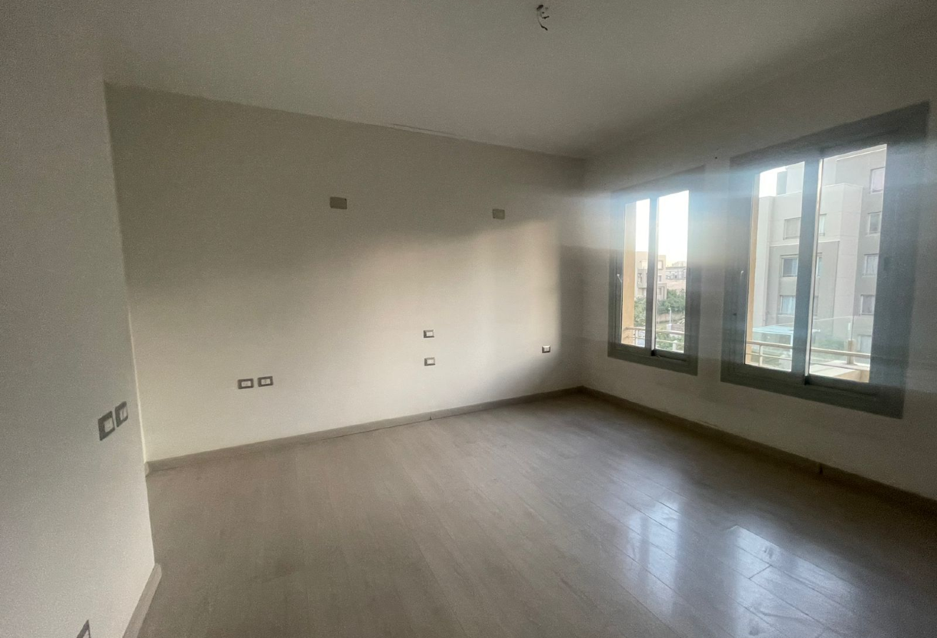 2BR - Apartment In Village Gate In PRIME LOCATED thumbnail