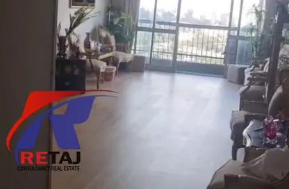 شقة - 3 غرف نوم - 2 حمامات للايجار في شارع صلاح سالم - الاستاد - مدينة نصر - القاهرة