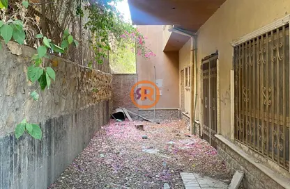 فيلا - 5 غرف نوم - 4 حمامات للبيع في جولدن جيتس - الهضبة الوسطي - المقطم - القاهرة