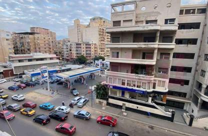 شقة - 3 غرف نوم - 2 حمامات للبيع في طريق ابو قير - رشدي - حي شرق - الاسكندرية