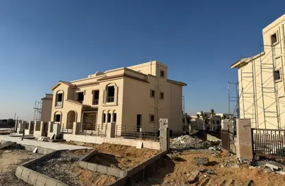 فيلا - 3 غرف نوم - 3 حمامات للبيع في پريڤادو - مدينتي - القاهرة