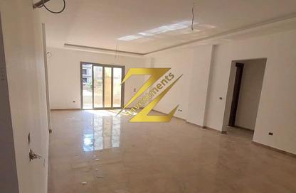 Apartment - 3 Bedrooms - 3 Bathrooms for sale in Village West - Sheikh Zayed Compounds - Sheikh Zayed City - Giza