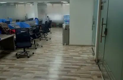 مساحات مكتبية - 5 غرف نوم - 5 حمامات للايجار في شارع مجمع البنوك - شارع التسعين الجنوبي - التجمع الخامس - مدينة القاهرة الجديدة - القاهرة