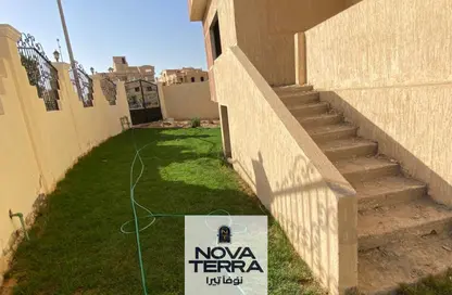 Apartment - 3 Bedrooms - 3 Bathrooms for sale in Al Hekma St. - Sheikh Zayed City - Giza