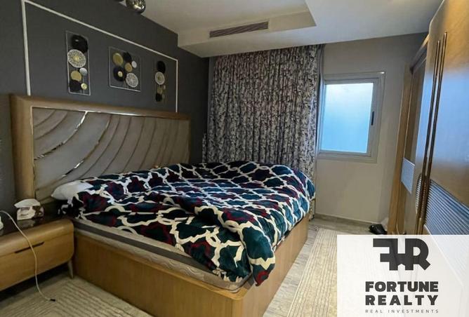 71910000 - Property Image 3