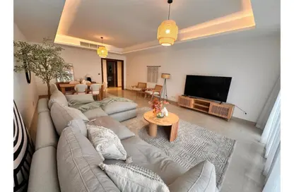 Apartment - 2 Bedrooms - 3 Bathrooms for rent in Lake View Residence - 5th Settlement Compounds - The 5th Settlement - New Cairo City - Cairo