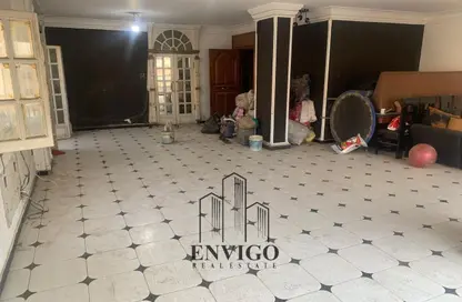 شقة - 2 غرف نوم - 1 حمام للبيع في شارع الدكتور عبد الله العربي - الحي السابع - مدينة نصر - القاهرة