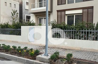 فيلا - 5 غرف نوم - 7 حمامات للايجار في كايرو فيستيفال سيتى - المستثمرين الشمالية - مدينة القاهرة الجديدة - القاهرة