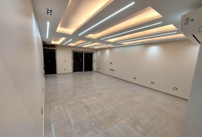 8584192 - Property Main Image