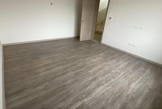 72437441 - Property Image 3