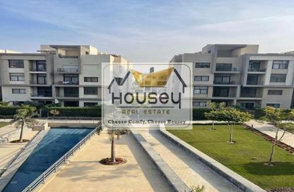 Apartment - 2 Bedrooms - 2 Bathrooms for sale in Moon Residences - Fifth Square - The 5th Settlement - New Cairo City - Cairo
