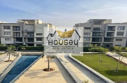 Apartment - 2 Bedrooms - 2 Bathrooms for sale in Moon Residences - Fifth Square - The 5th Settlement - New Cairo City - Cairo