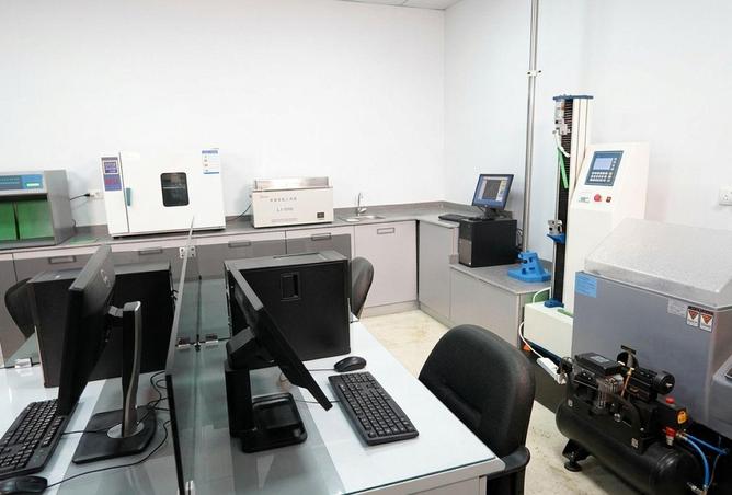 74305572 - Property Image 3