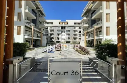 Apartment - 4 Bedrooms - 4 Bathrooms for sale in Mountain View iCity - 5th Settlement Compounds - The 5th Settlement - New Cairo City - Cairo