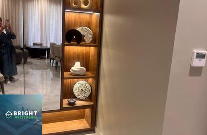 Apartment - 3 Bedrooms - 2 Bathrooms for sale in Sodic East - 6th District - New Heliopolis - Cairo