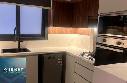 Apartment - 3 Bedrooms - 2 Bathrooms for sale in Sodic East - 6th District - New Heliopolis - Cairo