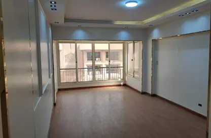 Apartment - 3 Bedrooms - 2 Bathrooms for rent in Al Mesaha St. - Dokki - Giza