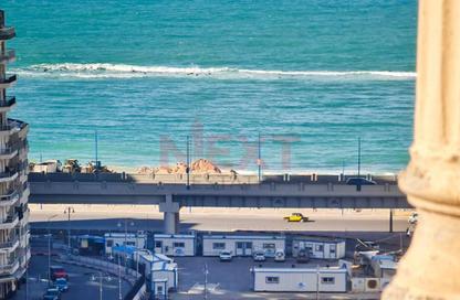 Apartment - 3 Bedrooms - 1 Bathroom for sale in Mohammad Ngeeb Street - Sidi Beshr - Hay Awal El Montazah - Alexandria