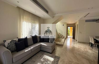 Villa - 5 Bedrooms - 4 Bathrooms for sale in Stone Park - 5th Settlement Compounds - The 5th Settlement - New Cairo City - Cairo