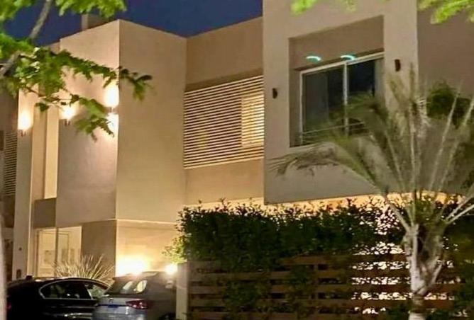 8405460 - صورة العقار 2