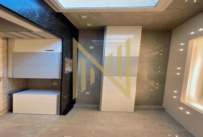 8572373 - Property Image 2