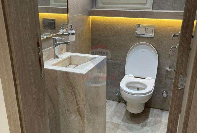 56989641 - Property Image 3